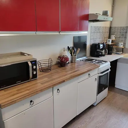Maison Entiere, Terrain ,cours Vakantiehuis *